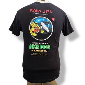 Rare. NASA JPL Klorman Concrete Deck Dogs DEEP SPACE T Shirt MEDIUM Next Level